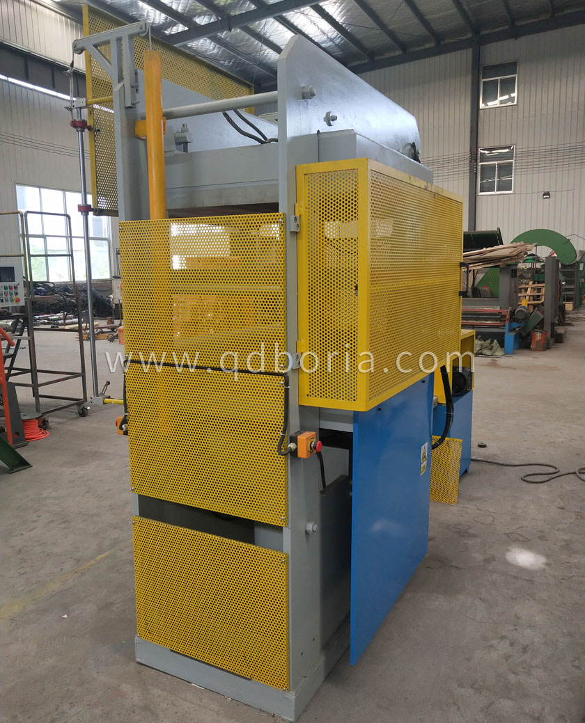 Rubber Vulcanizing Press